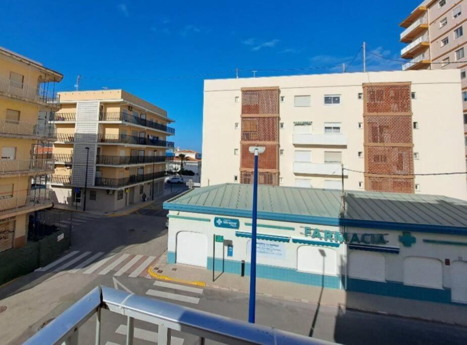 Апартаменты Amplio Piso Con Terraza A 50 M De Playa Мирамар Экстерьер фото